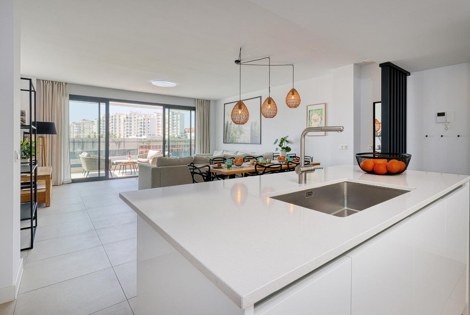 Estepona Place - Spacious Family City Apartment Εξωτερικό φωτογραφία