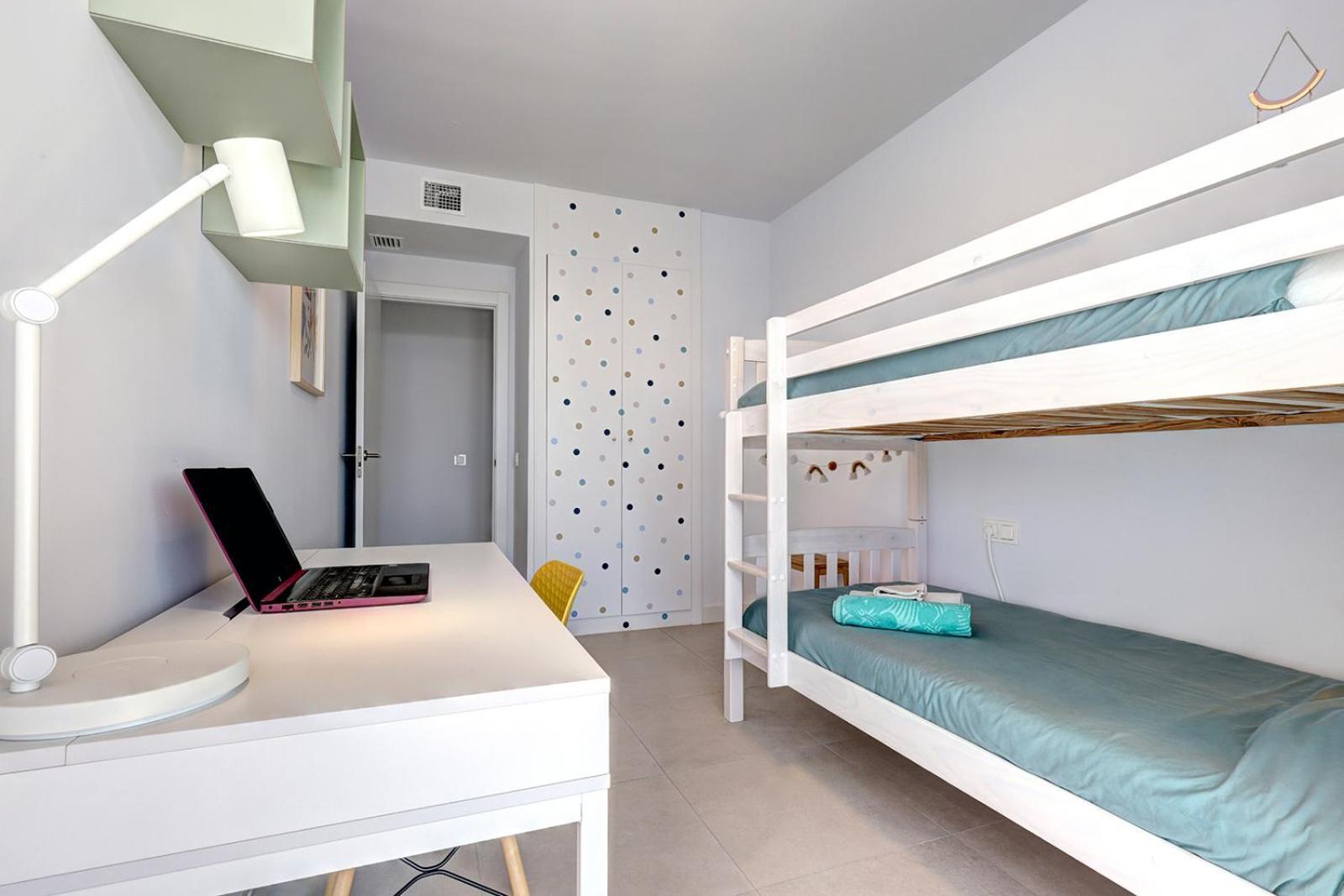 Estepona Place - Spacious Family City Apartment Εξωτερικό φωτογραφία