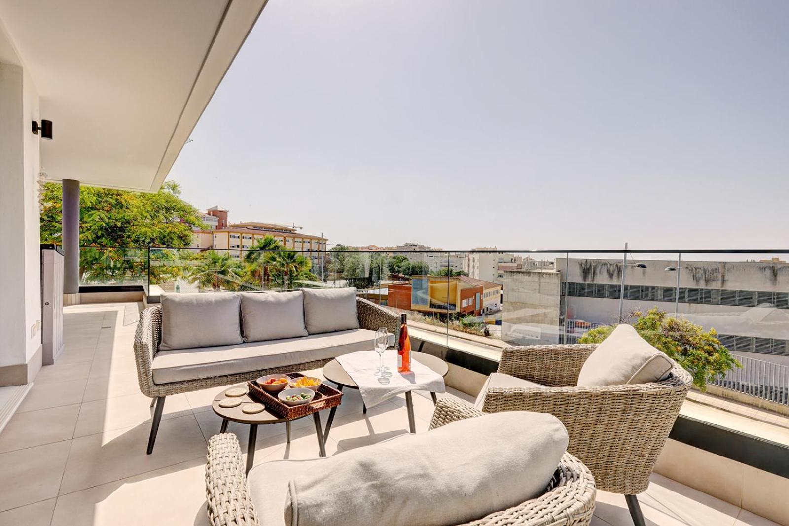 Estepona Place - Spacious Family City Apartment Εξωτερικό φωτογραφία